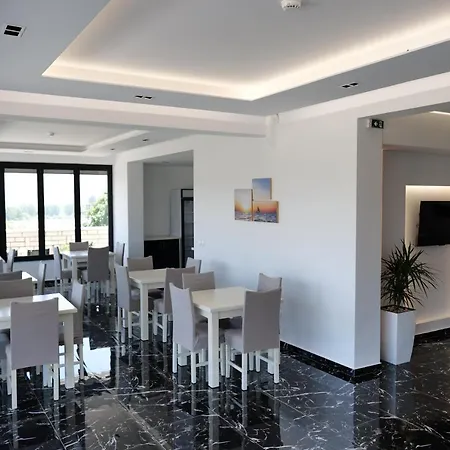 Ξενοδοχείο Golden Berden Boutique *