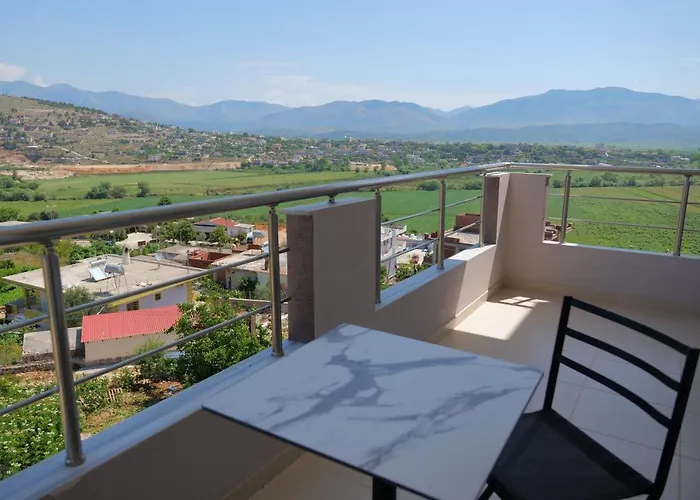 Golden Berden Boutique Hotel *