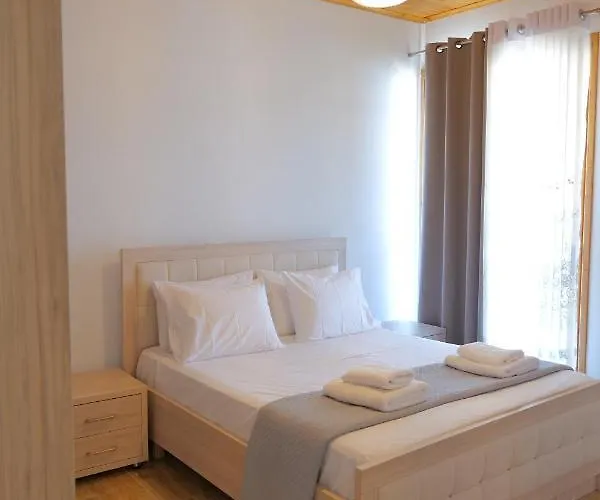 Golden Berden Boutique Hotel Cuke