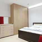 Отель Golden Berden Boutique *