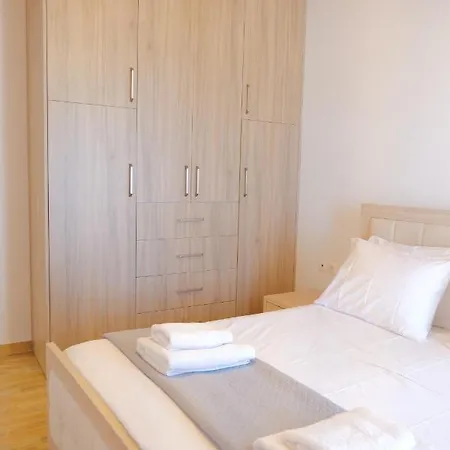 ホテル Golden Berden Boutique Çukë