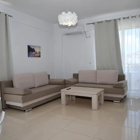 מלון Golden Berden Boutique *