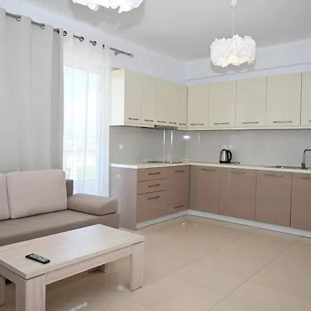 מלון Golden Berden Boutique סרנדה