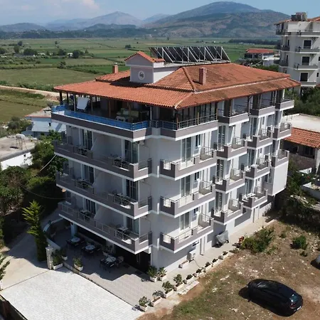 Golden Berden Boutique * Sarandë